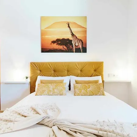 فيلة Lyra, Piscina Climatizada