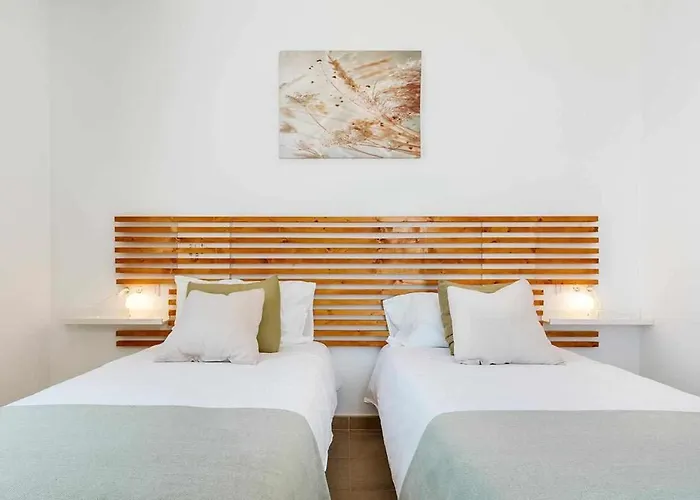 Lyra Piscina Climatizada *